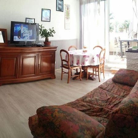 Апартаменты Beau T2 Climatise Avec Terrasse 100M Plage Сен-Сиприен Экстерьер фото